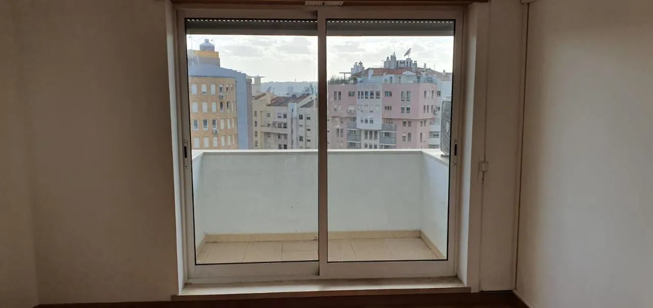 Lisbon Deluxe Apartment